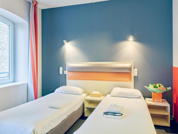 Adonis Hotel Strasbourg : photo 6 de la chambre chambre lits jumeaux supérieure