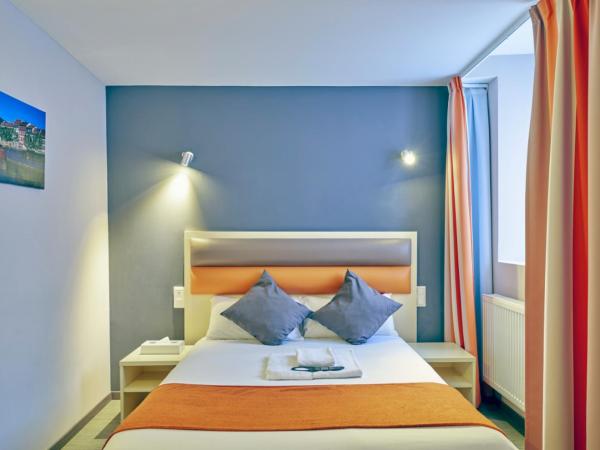 Adonis Hotel Strasbourg : photo 7 de la chambre chambre familiale