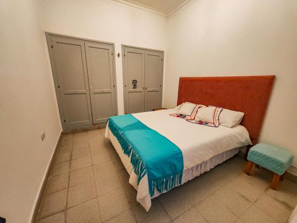 OMA : photo 1 de la chambre chambre double avec salle de bains commune