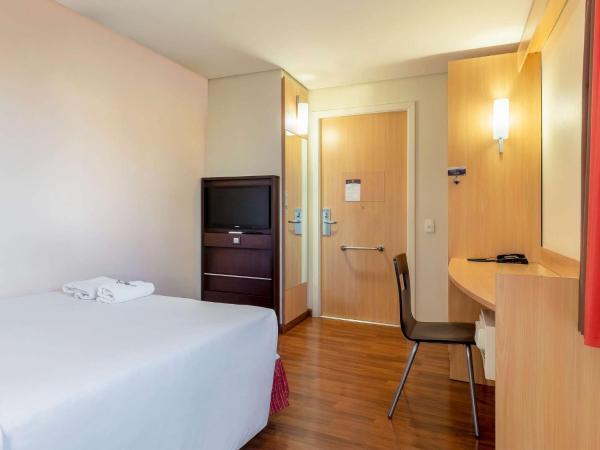 ibis Belo Horizonte Afonso Pena : photo 1 de la chambre chambre lit queen-size - accessible aux personnes à mobilité réduite