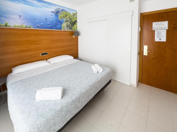 Hotel Maremagnum : photo 7 de la chambre chambre double deluxe avec balcon