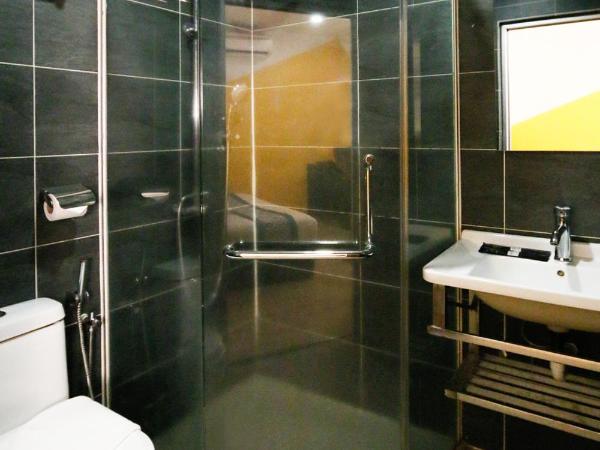 Golden Roof Hotel Sunway Ipoh : photo 7 de la chambre chambre lit king-size premier