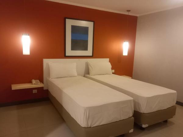 Hotel Glodok Plaza : photo 5 de la chambre chambre double deluxe