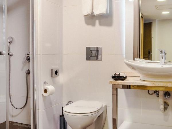 Cheya Beşiktaş Istanbul Bosphorus City Center Hotel & Suites : photo 9 de la chambre chambre familiale standard