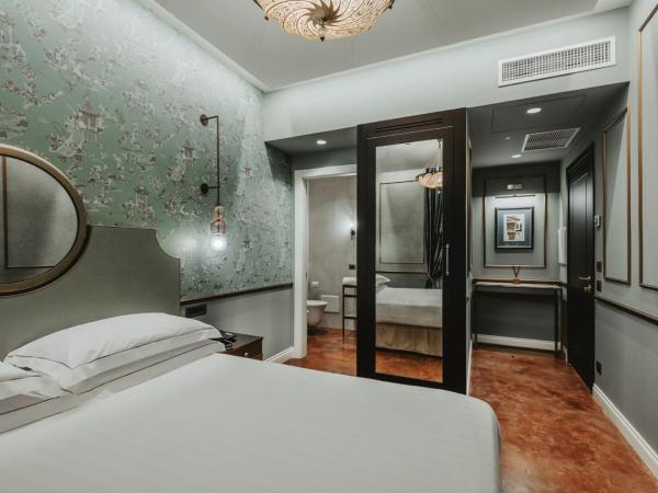 Hotel Giorgione : photo 7 de la chambre chambre lit queen-size