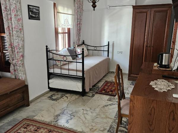 Sibel Hotel : photo 1 de la chambre chambre quadruple standard