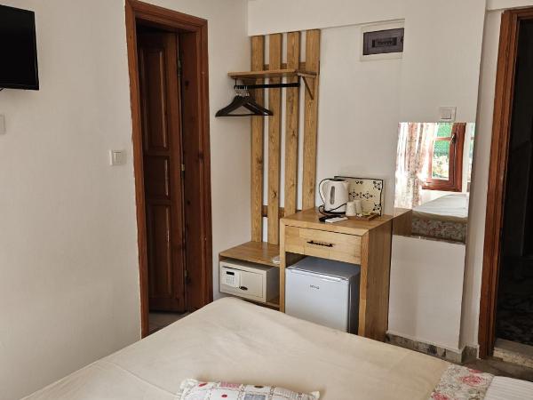 Sibel Hotel : photo 4 de la chambre chambre lits jumeaux Économique