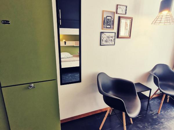 Backpackers Luzern : photo 8 de la chambre lit simple dans dortoir mixte de 4 lits avec salle de bains commune