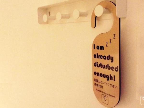 T-Boutique Hostel - Hua Lamphong : photo 7 de la chambre chambre simple avec salle de bains commune