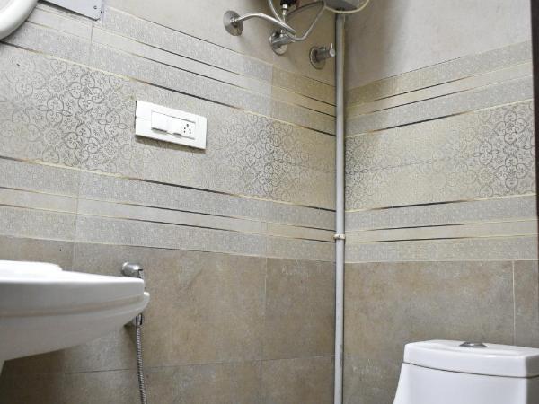 Ya Inn & Suites : photo 8 de la chambre chambre quadruple