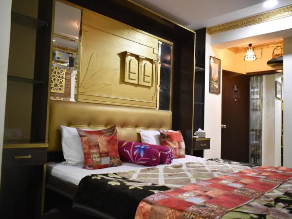 Ya Inn & Suites : photo 4 de la chambre chambre quadruple