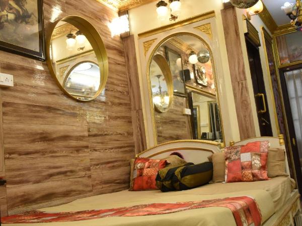 Ya Inn & Suites : photo 1 de la chambre dortoir mixte de 10 lits