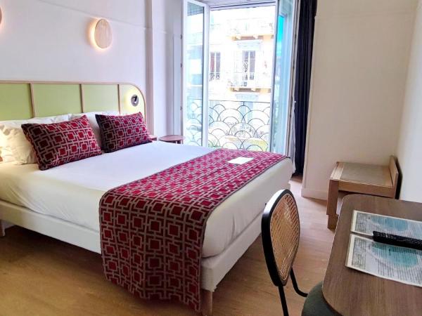 Hotel Boréal Nice : photo 9 de la chambre chambre double ou lits jumeaux supérieure - escaliers uniquement