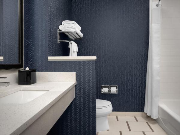 Fairfield Inn & Suites by Marriott Panama City Beach : photo 5 de la chambre chambre avec 2 grands lits queen-size