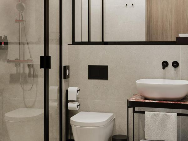 Radisson RED Berlin Kudamm : photo 10 de la chambre chambre double standard