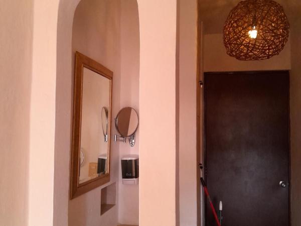 Xtabentun Hostal : photo 2 de la chambre chambre quadruple Économique