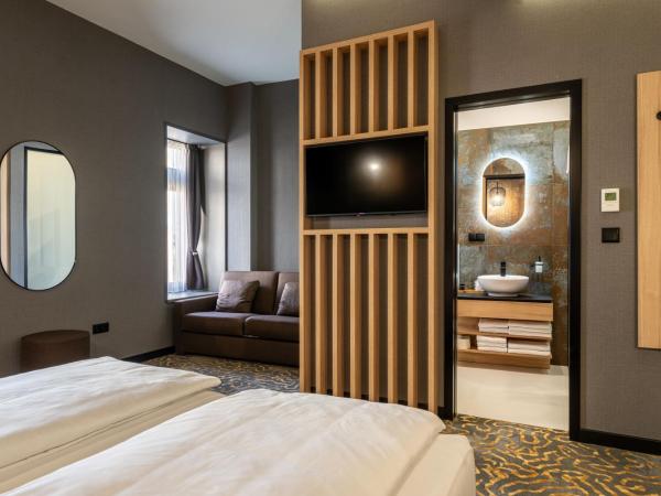 URBAN HOTEL : photo 3 de la chambre chambre familiale supérieure