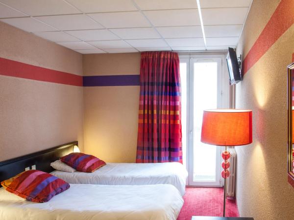 Hôtel Saint Sauveur : photo 2 de la chambre chambre triple