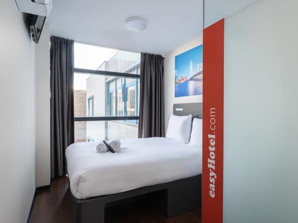 easyHotel Rotterdam City Centre : photo 1 de la chambre chambre double standard
