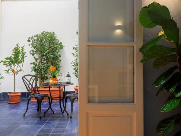 Maison Belmonte - Suites in Palermo : photo 6 de la chambre appartement avec terrasse