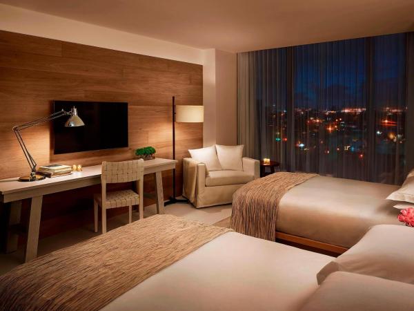 The Miami Beach EDITION : photo 1 de la chambre chambre double standard