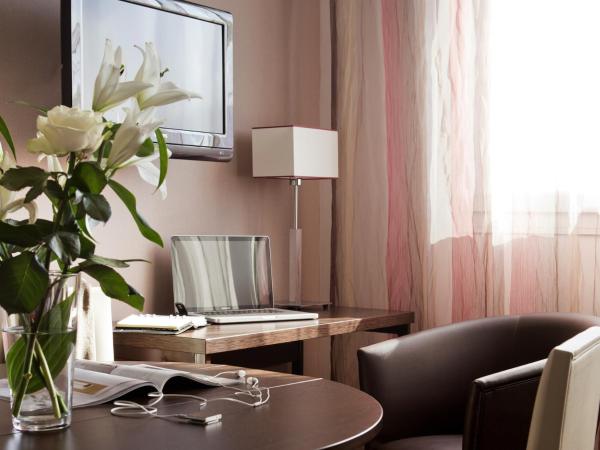 The Originals Residence KOSY appart'hôtels - Les Cèdres : photo 6 de la chambre studio confort - non-fumeurs