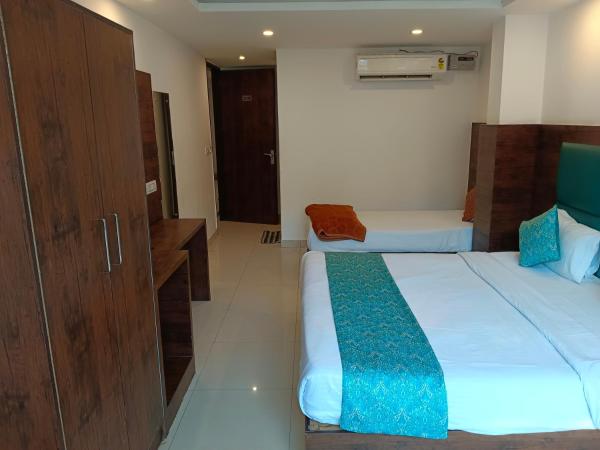 Hotel Tark Plaza Near IGI Airport Delhi : photo 8 de la chambre chambre familiale