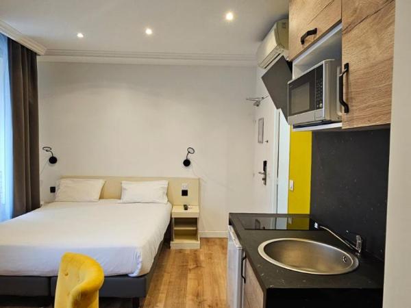 Panam Hotel PARIS GAMBETTA- Place Gambetta-Mairie du 20 emme : photo 3 de la chambre studio supérieur