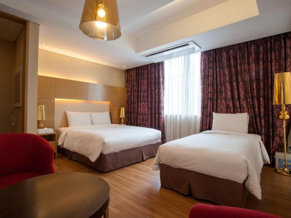 Hotel Pharos : photo 7 de la chambre chambre lits jumeaux deluxe