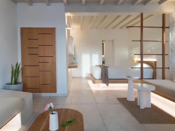 Andronikos Hotel : photo 8 de la chambre junior suite / sea view jacuzzi