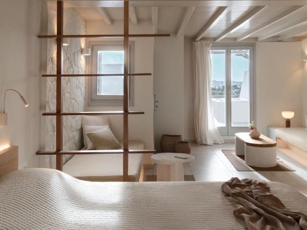 Andronikos Hotel : photo 9 de la chambre junior suite / sea view jacuzzi