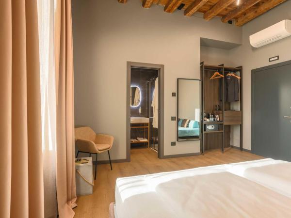 AR Suites&Art : photo 7 de la chambre chambre triple confort