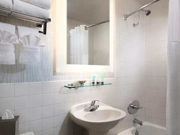 Catamaran Resort Hotel and Spa : photo 2 de la chambre suite