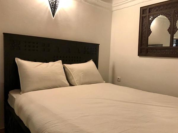 Riad Dar Souika : photo 1 de la chambre chambre triple