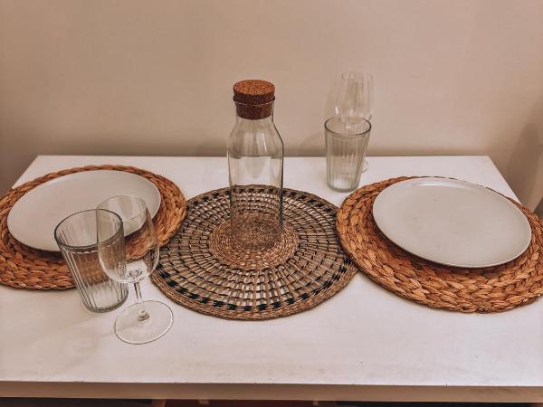 Spacious 3 rooms in Tooting : photo 6 de la chambre chambre double avec salle de bains commune