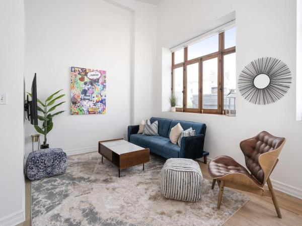 Le Nomade MTL : photo 2 de la chambre appartement supérieur