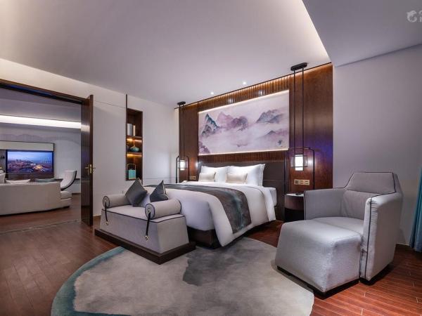 New Century Hotel Qianchao Hangzhou : photo 3 de la chambre suite - vue sur ville