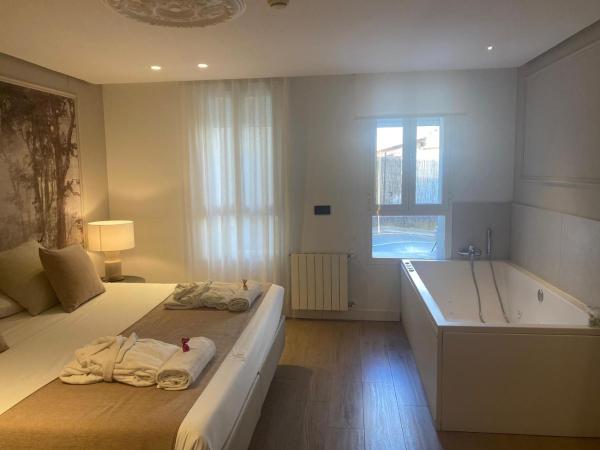 YOU & CO. J. Botánico Boutique : photo 4 de la chambre chambre double de luxe avec baignoire spa 