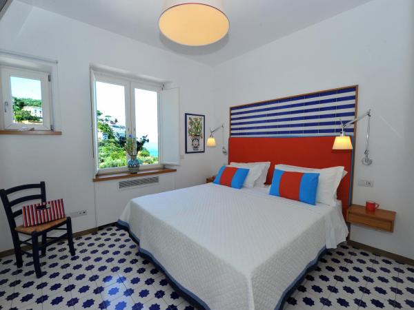 Maison Lauren : photo 6 de la chambre suite deluxe - vue sur mer