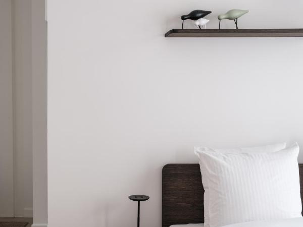 B&B The Four : photo 1 de la chambre chambre double deluxe avec douche