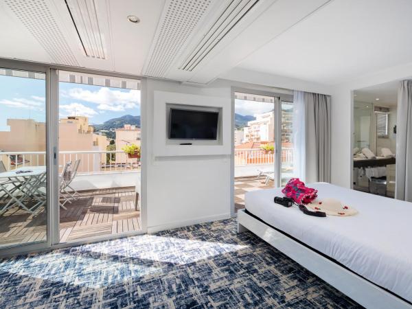 Ibis Styles Menton Centre : photo 8 de la chambre suite familiale standard