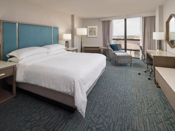 Sheraton Dallas Hotel by the Galleria : photo 3 de la chambre chambre lit king-size Étage club