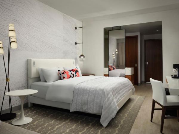 Le Méridien Denver Downtown : photo 10 de la chambre chambre lit king-size