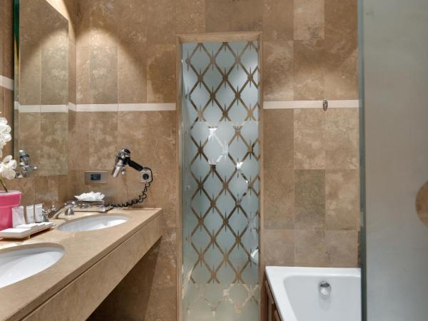 Hôtel du Château & Spa - Teritoria : photo 6 de la chambre chambre triple supérieure