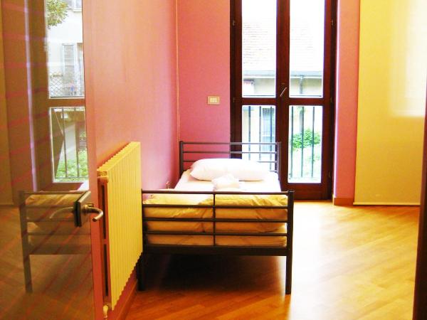 Panda Hostel : photo 9 de la chambre lit dans dortoir mixte de 8 lits 