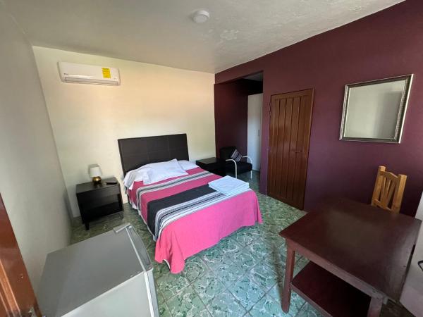 The FLORENTHINA'S House : photo 1 de la chambre chambre double