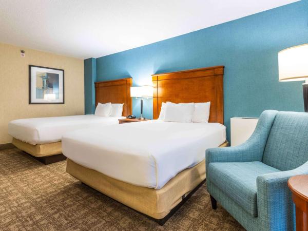 Pear Tree Inn St. Louis Near Union Station : photo 2 de la chambre chambre deluxe avec 2 lits queen-size - non-fumeurs