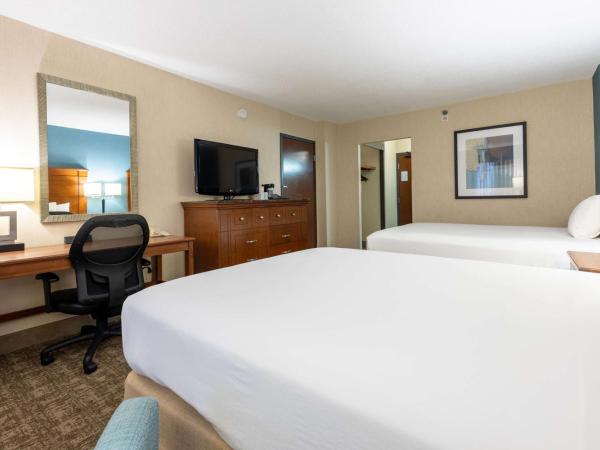 Pear Tree Inn St. Louis Near Union Station : photo 1 de la chambre chambre deluxe avec 2 lits queen-size - non-fumeurs