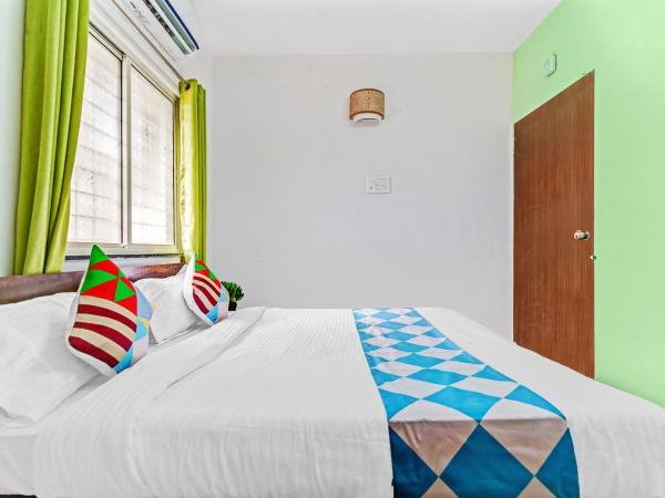 Super Hotel O Home Elegant RK Fursungi : photo 5 de la chambre appartement