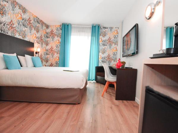 Hôtel Villa Sophia - ADULTS ONLY JULY AND AUGUST : photo 1 de la chambre chambre double ou lits jumeaux avec terrasse